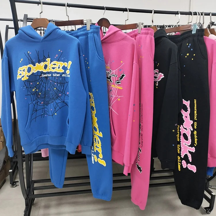 Web motif hoodie